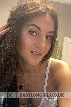 Betty , 32C, charismatic brunette 23 yrs