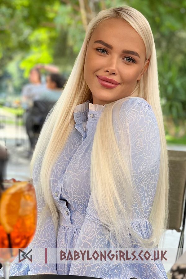 Adriana, 34D, defying blonde 23 yrs