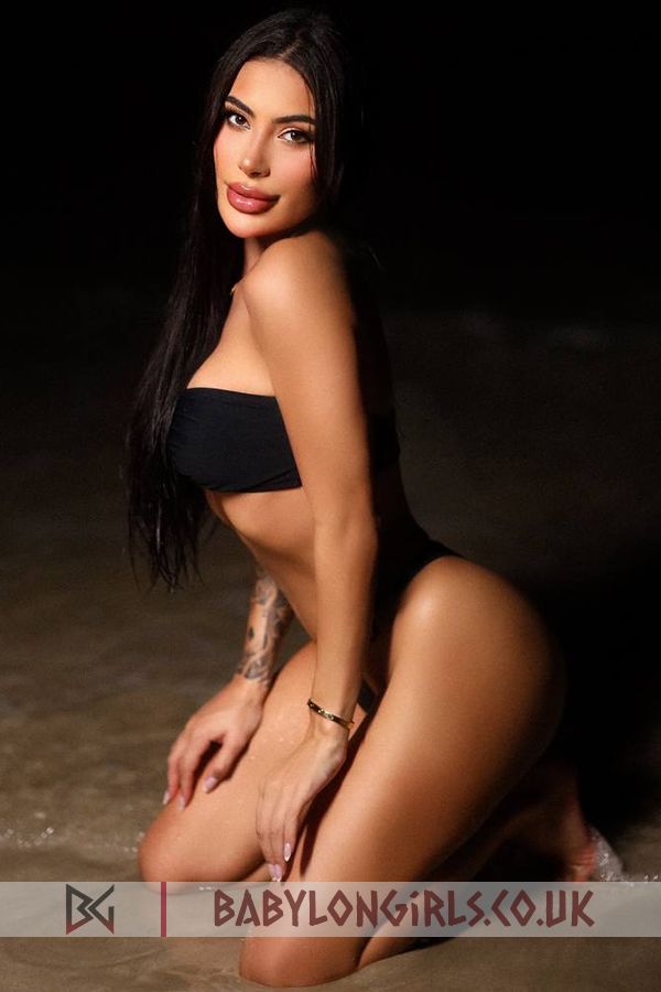 22 yrs Consuela priceless brunette, 34DD
