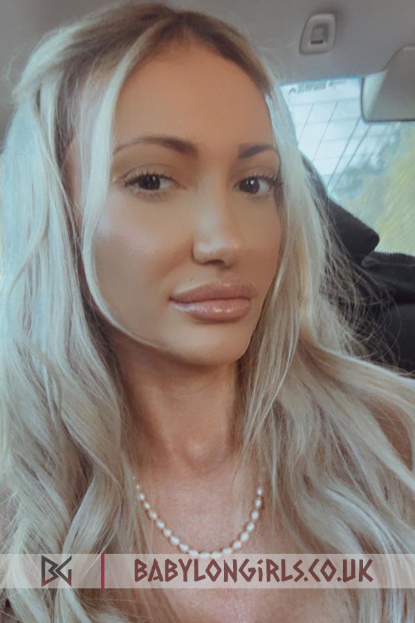 Dalina, 34C, tempting blonde 25 yrs