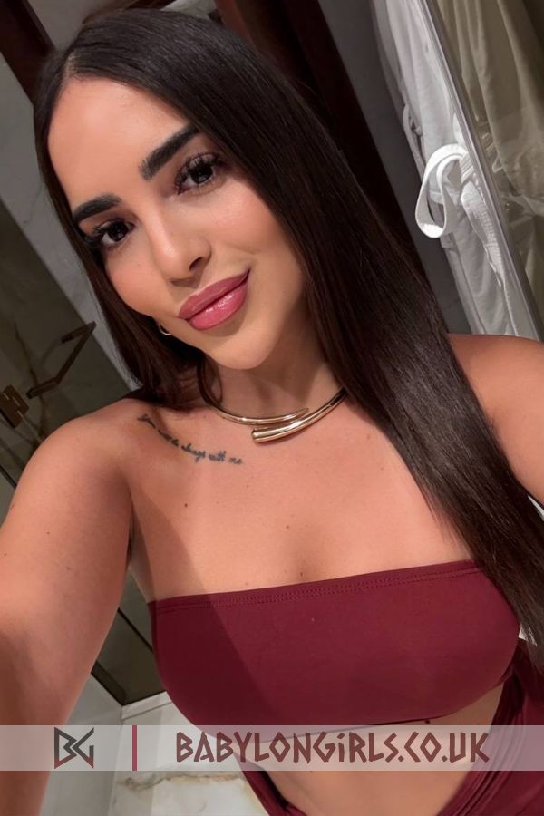 Foxy Bogdana  brunette 5ft 2, 34C