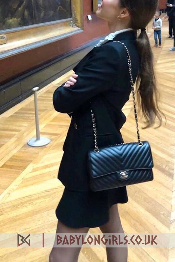 Aprilina, 34B, articulate brunette 22 yrs