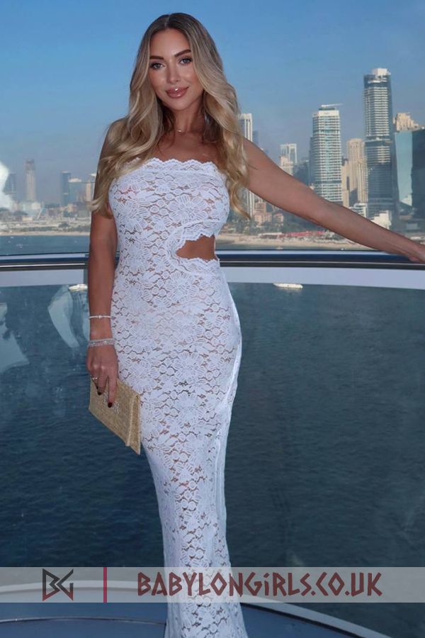 Emily  luxury blonde, 34C