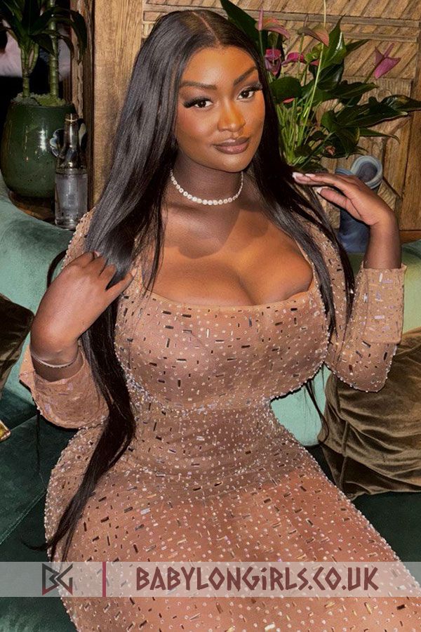 Astonishing Salba black hair 5ft 9, 