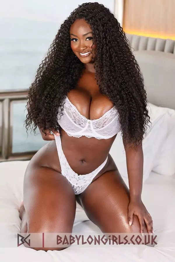 5ft 9, , heavenly black hair Salba