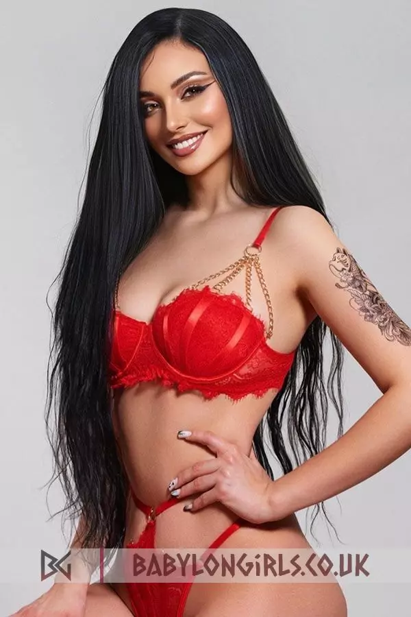 Assara, 34D, ideal brunette 21 yrs
