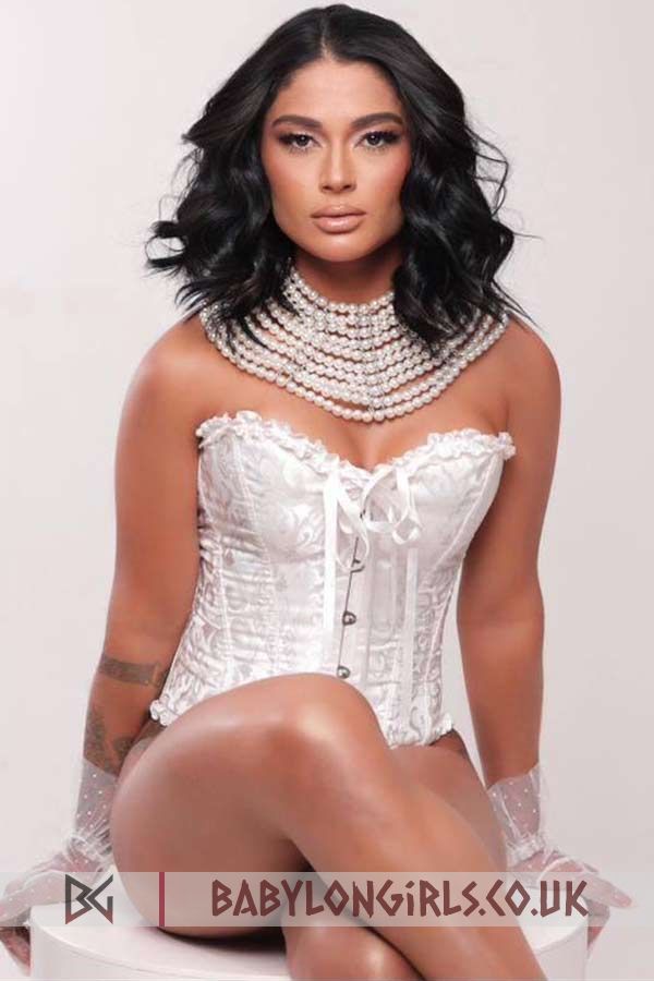Gella   fine black hair, 34C