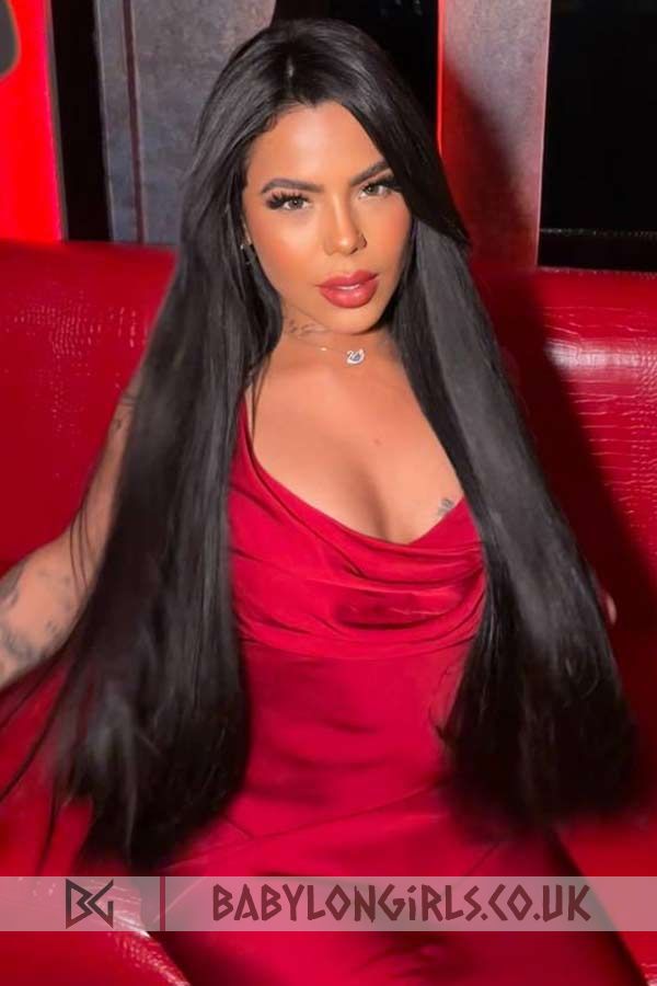 Charismatic Silara brunette 5ft 3, 34B