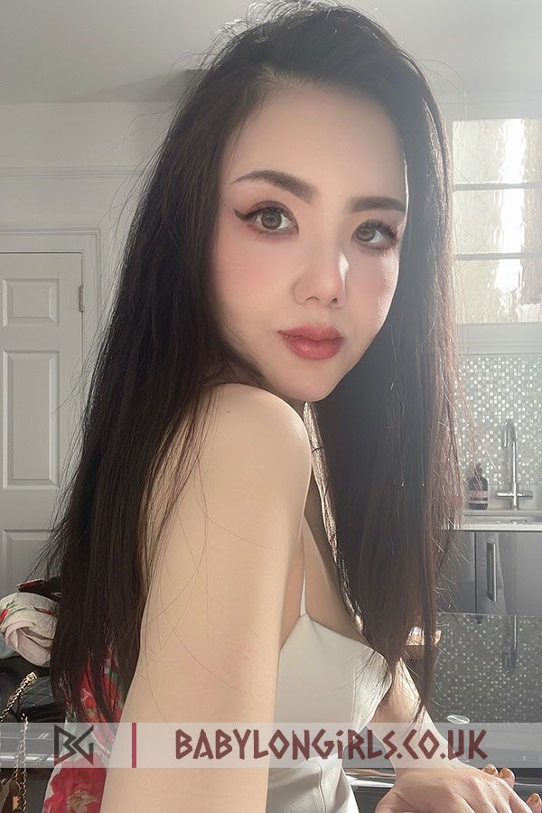  Priceless Katsumi brunette 5ft 2, 36DD