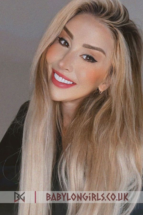 5ft 8, 32D, advanced blonde Patrina
