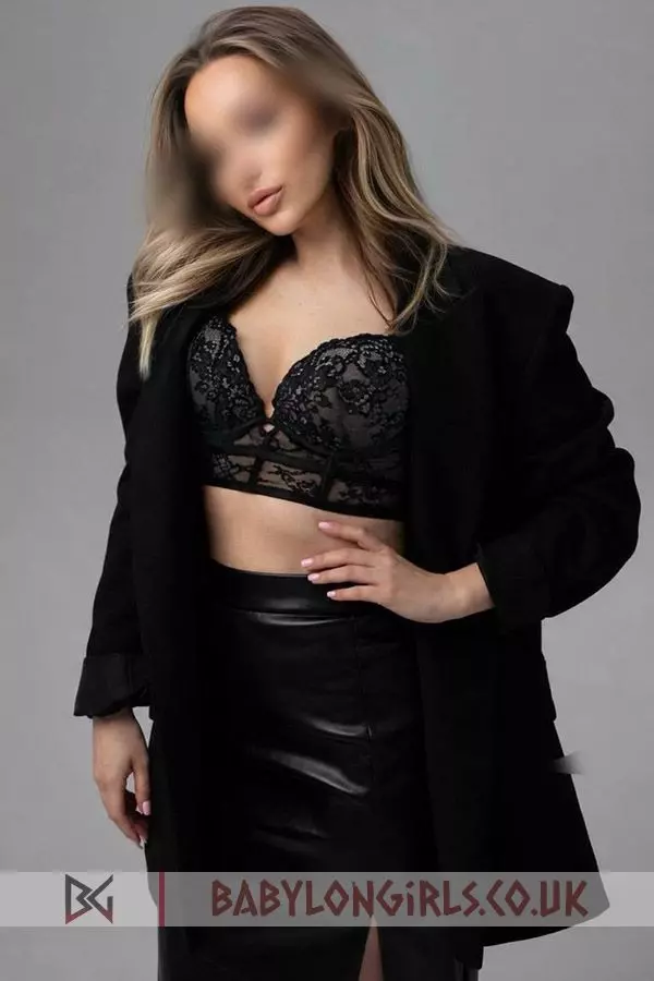 Adorable Orysa blonde 5ft 2, 32C