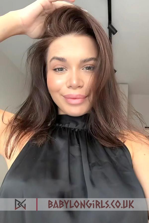 Zivanka impressive brunette, 34B