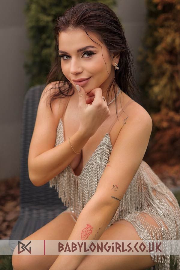 Zivanka inviting brunette, 34B