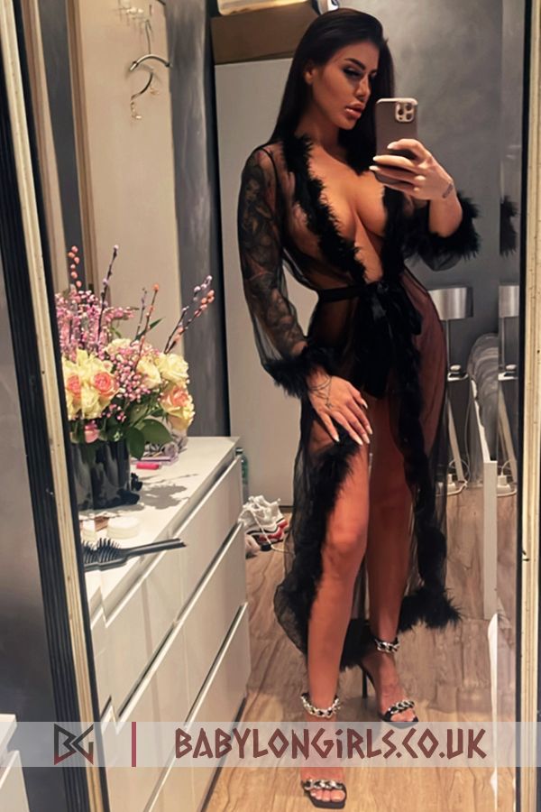 Easy going Saya brunette 5ft 4, 34D