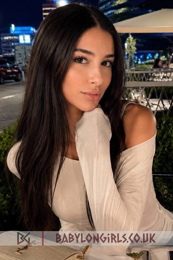Baldini, 34B, happy girl brunette 18 yrs