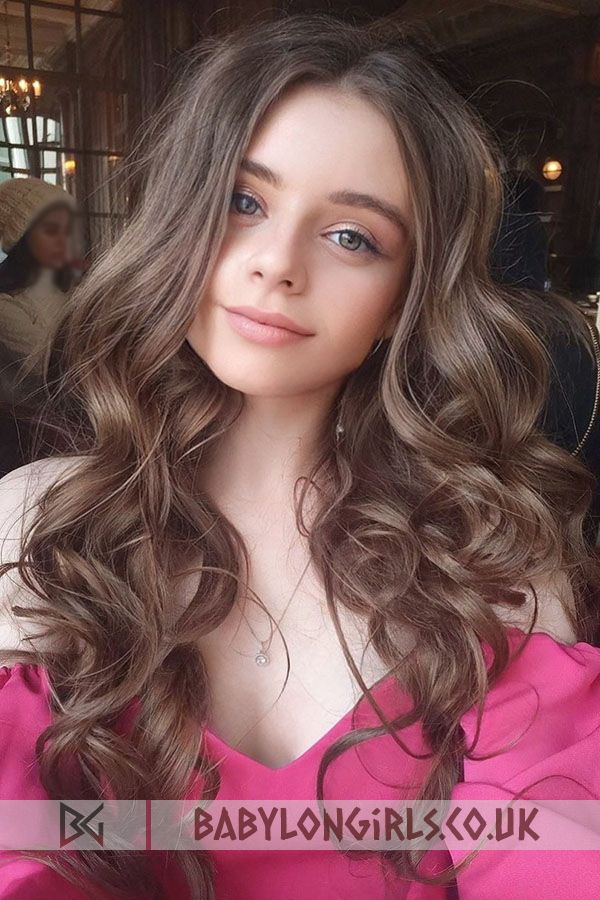 5ft 2, 34B, seductive brunette Aisha