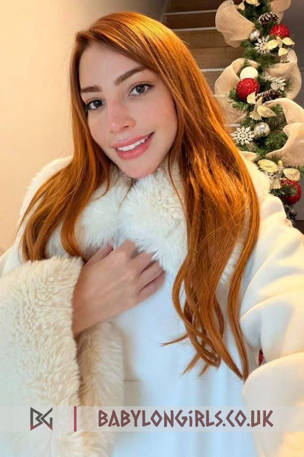 5ft 8, 32B, aphrodisiac red hair Citali