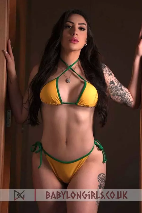 Warm Surya brunette 5ft 4, 36C