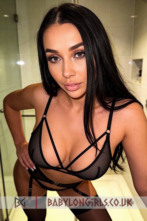 Titillating Karina brunette 5ft 7, 34D