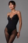 5ft 6, 34B, wonderful brunette Alama