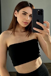 5ft 5, 34B, awesome brunette Addison